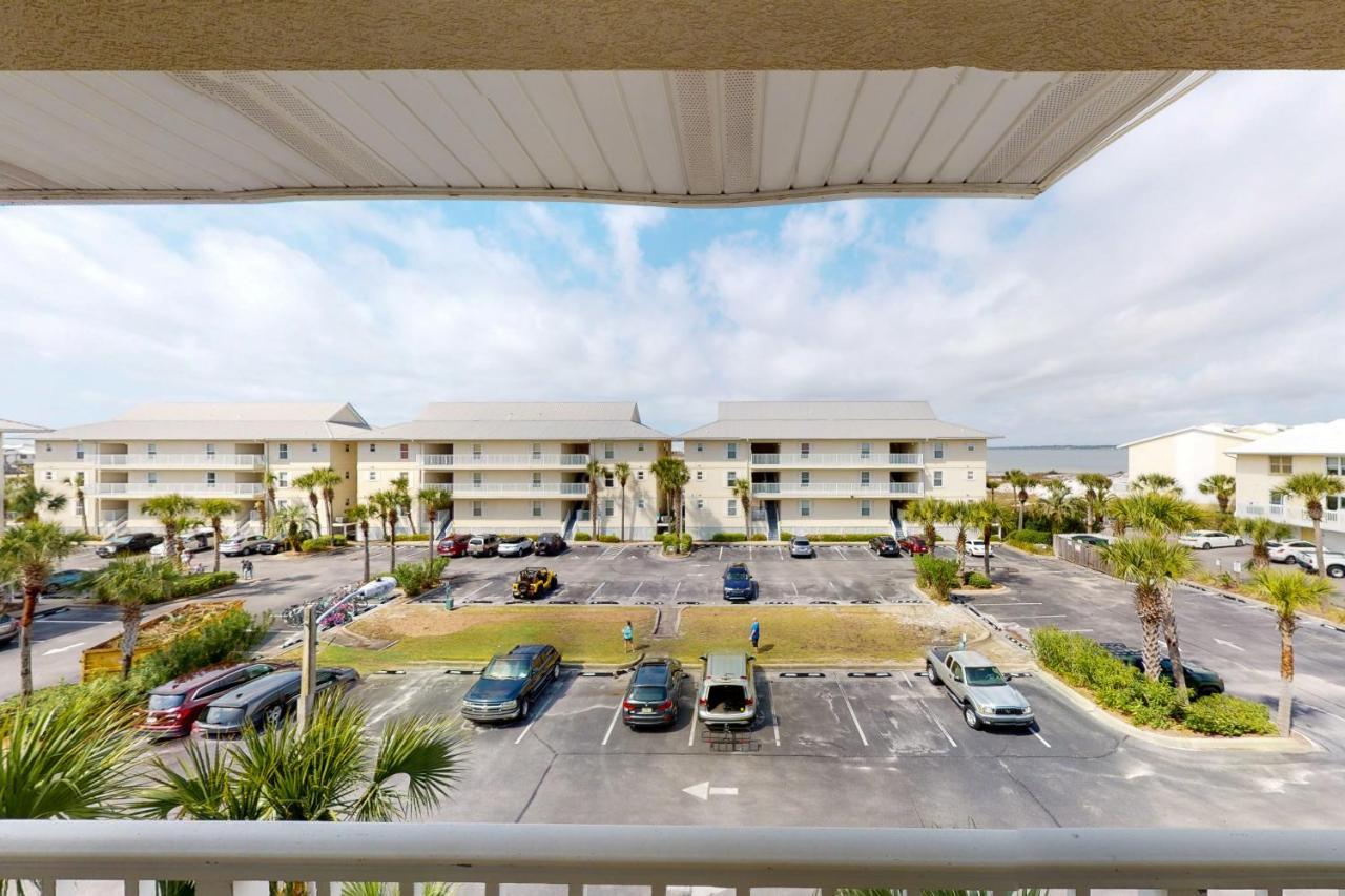 Gulf Island Condos II Наварр Экстерьер фото
